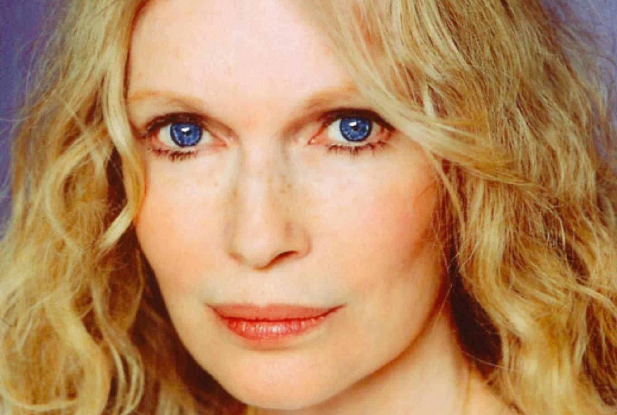 Mia Farrow, 78 candeline per la donna bambina Mia Farrow - Photo Credits: biografieonline.it