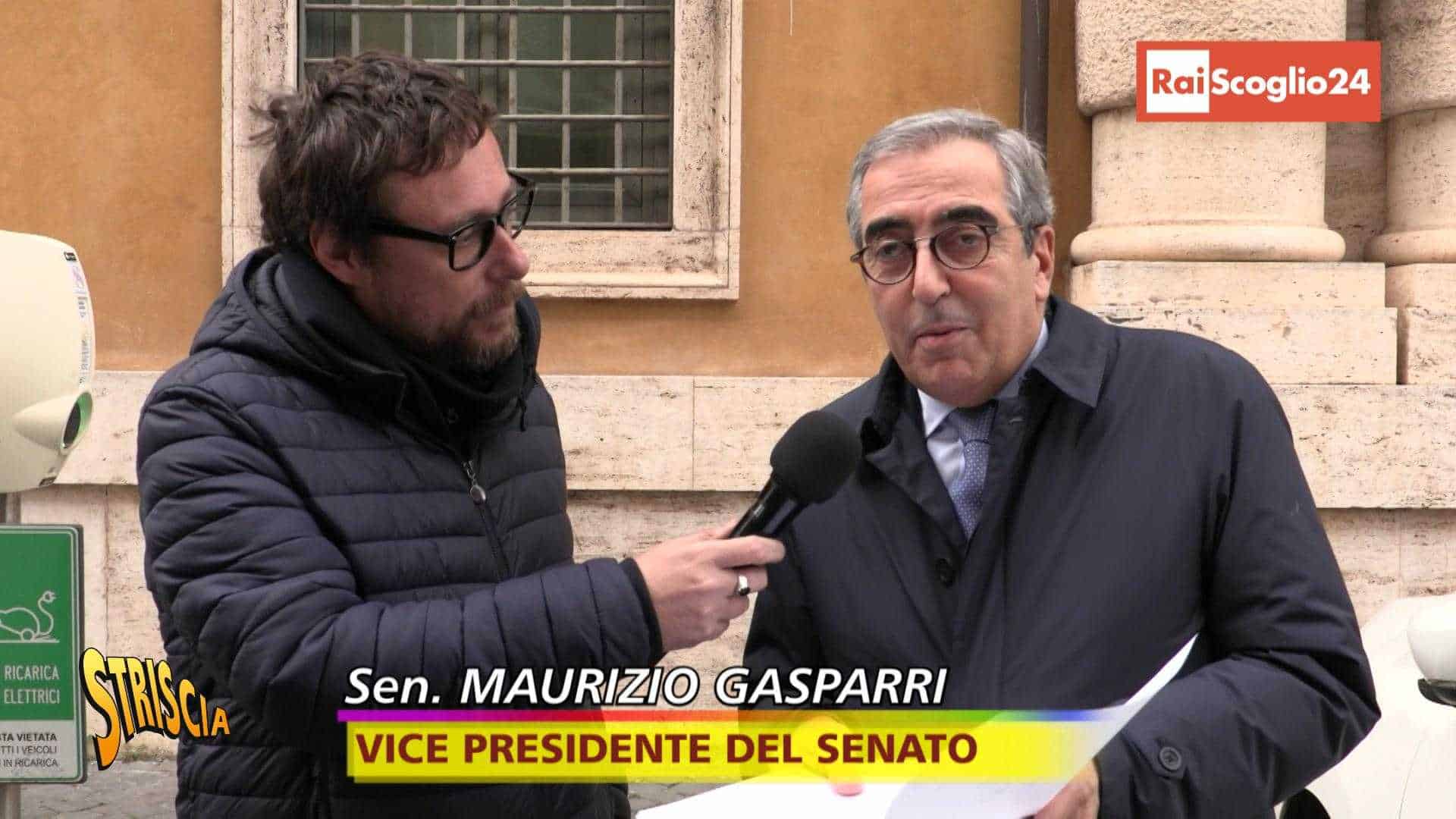 Striscia la Notizia, i dubbi su Amazon e Instagram al Festival di Sanremo: interviene anche il Senatore Gasparri