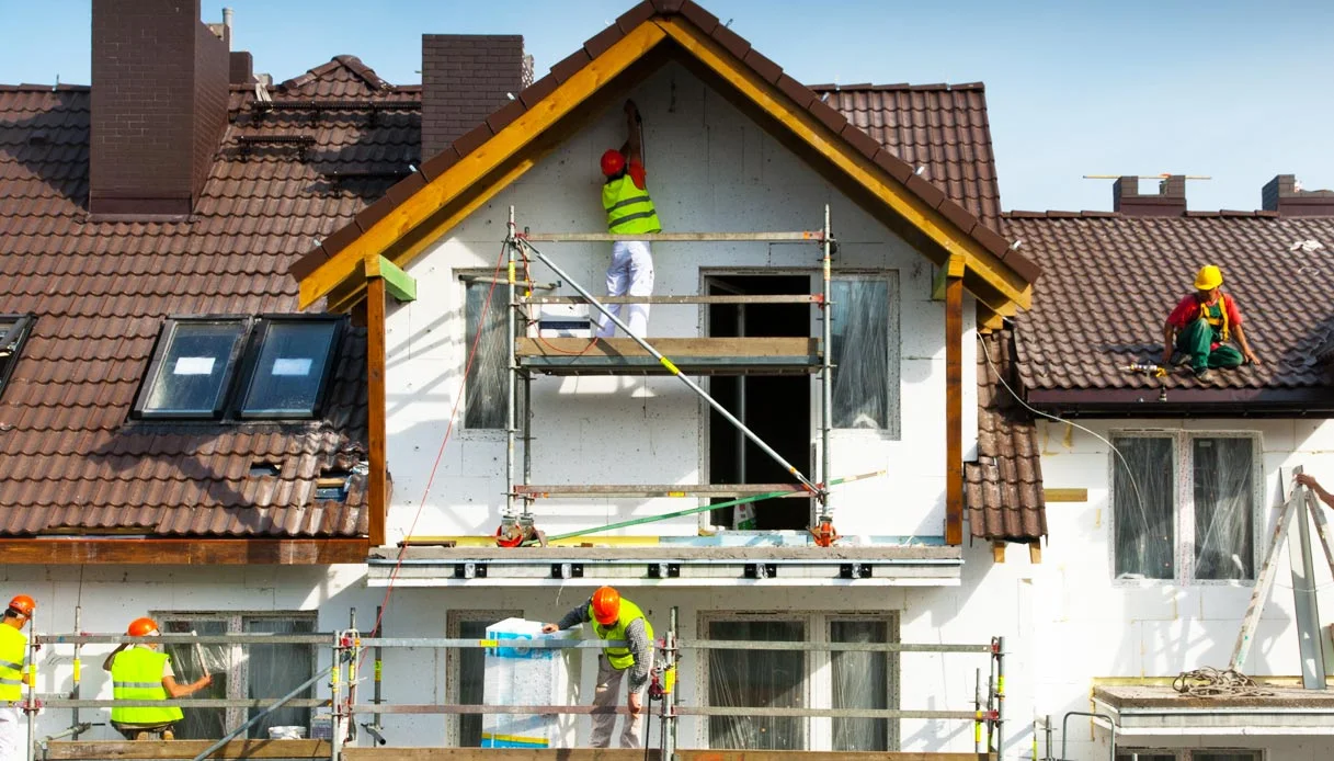 Superbonus, cosa rischiano le famiglie che hanno lavori in corso