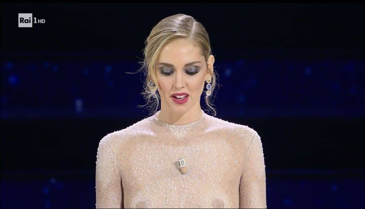 Le pagelle look di Sanremo 2023: Chiara Ferragni con il corpo manifesto e Elodie total black vincitrici della prima serata