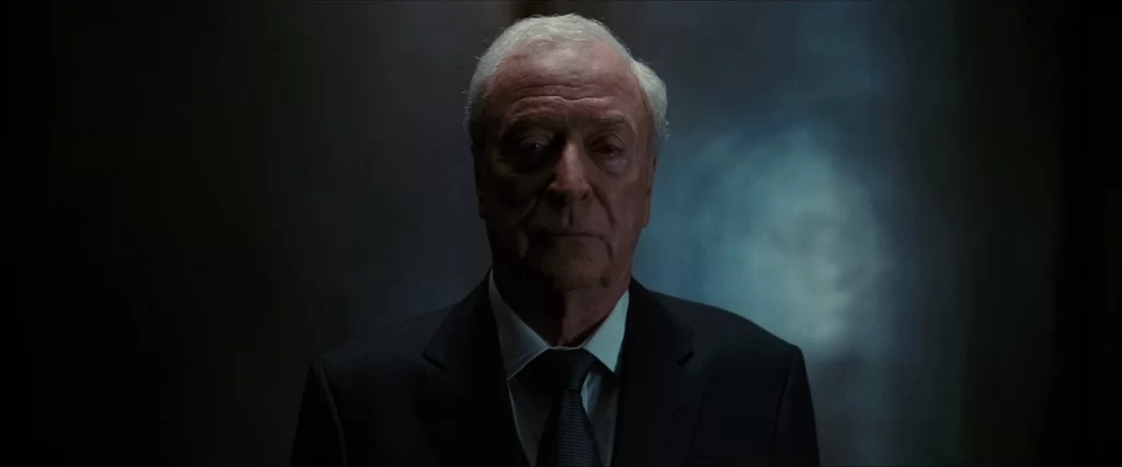 Michael Caine in “Il Cavaliere Oscuro – Il Ritorno ” – Photo Credits imdb.com