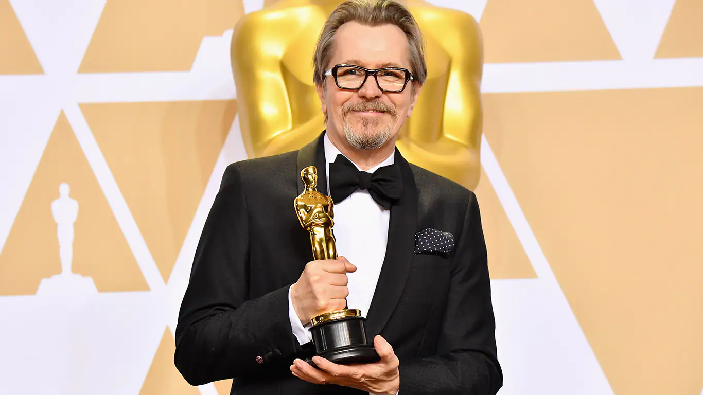 Gary Oldman, da Sirius Black a Winston Churchill: i ruoli migliori della sua carriera Gary Oldman - Ph credits https://tg24.sky.it/spettacolo/cinema/approfondimenti/gary-oldman-film