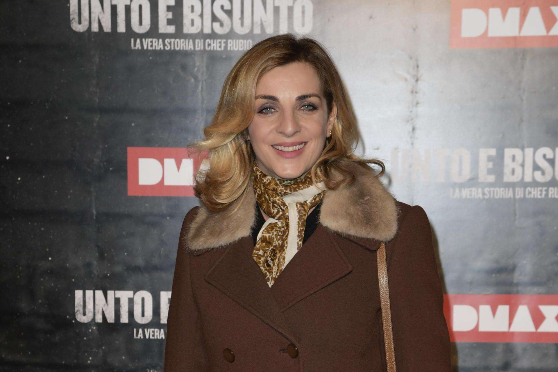 Elena Di Cioccio si commuove: “Sono sieropositiva, ma oggi non mi vergogno più”