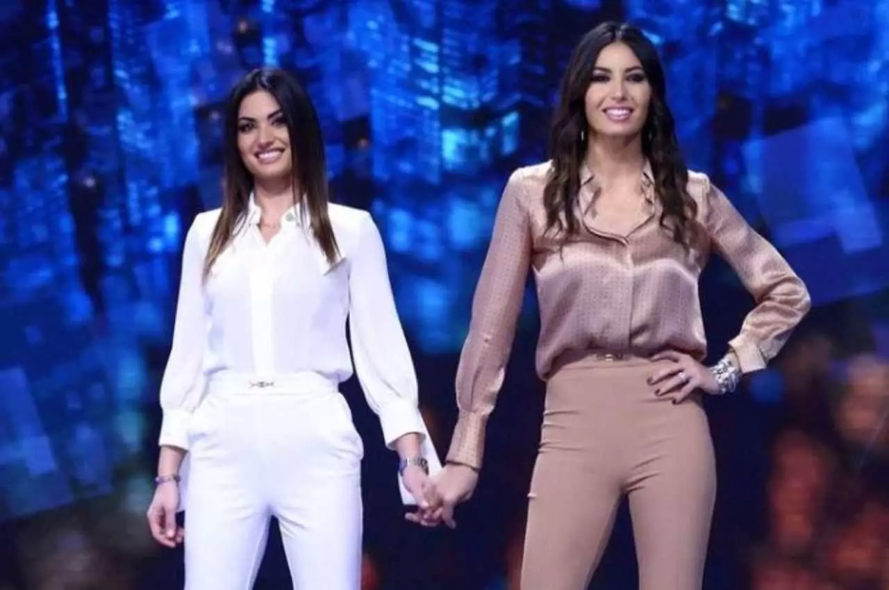 Elisabetta Gregoraci, chi è la sorella Marzia: “È la mia roccia” Elisabetta Gregoraci e la sorella Marzia