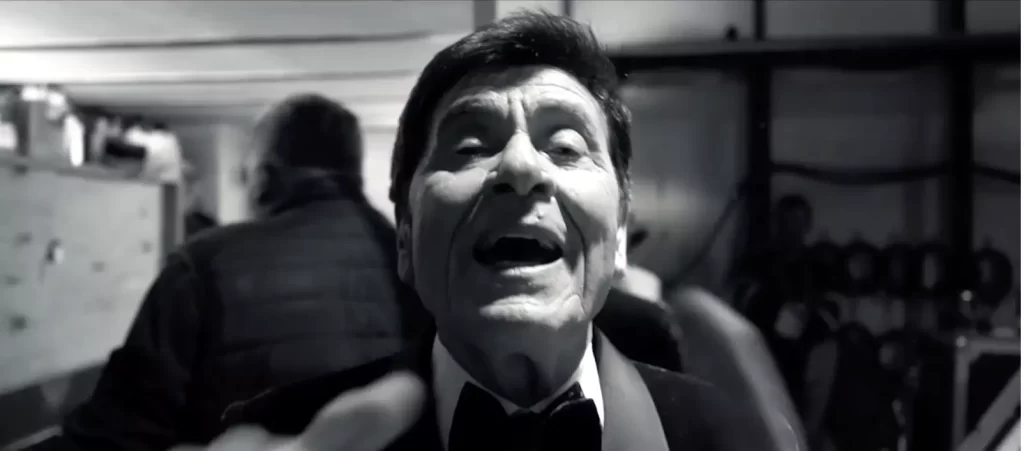 Sanremo 2023 tra palco e realtà, stasera il docufilm con Gianni Morandi