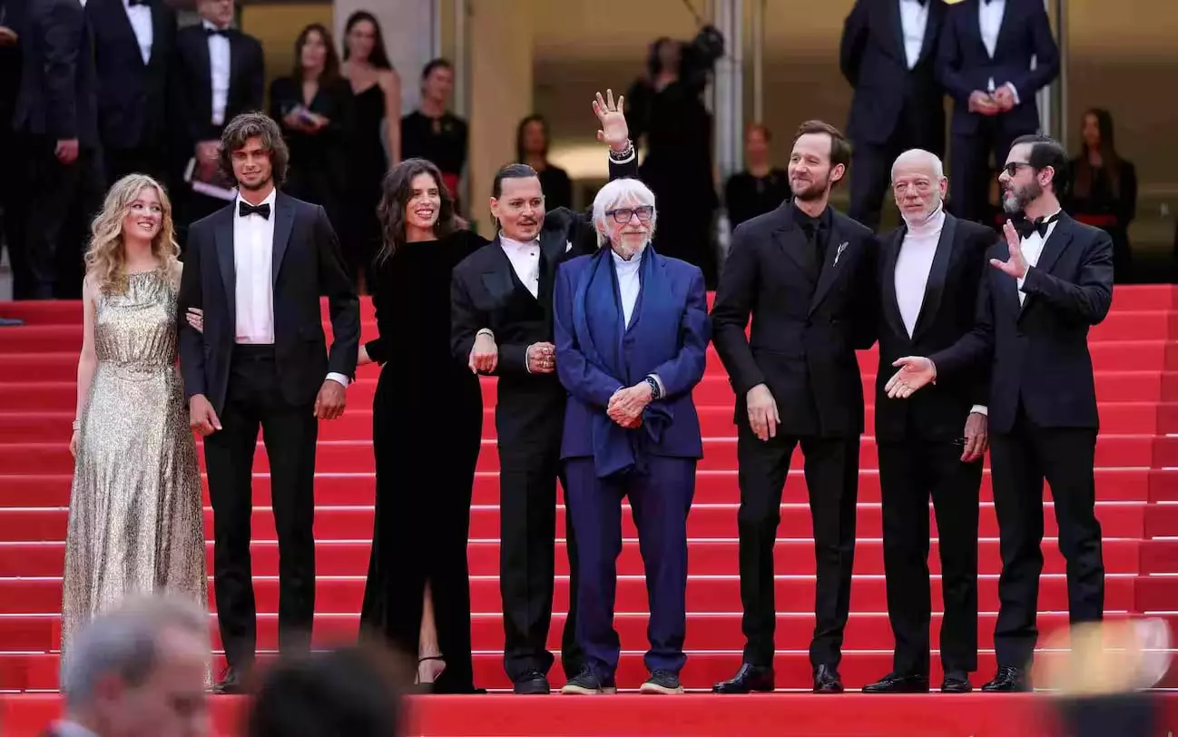 Festival di Cannes 2023, i look della cerimonia inaugurale tra le goddess Naomi Campbell, Catherine Deneuve e Helen Mirren Festival Cannes Look 2023
