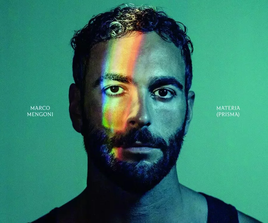 Marco Mengoni, il nuovo album “Materia (Prisma)”: un grido arrabbiato e “Pazza musica” con Elodie