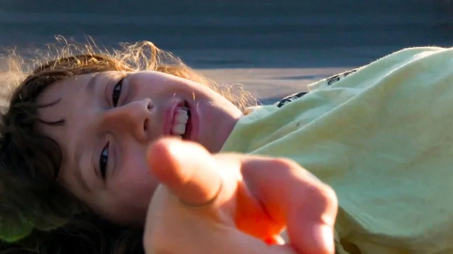Sole Luna Doc Film Festival, il cinema documentaristico e le anteprime internazionali Una scena dal film "Il cerchio" di Sophie Chiarello
