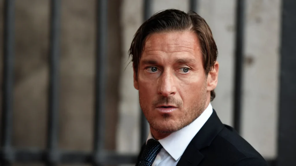 Totti Ilary scomparsi 5 Rolex