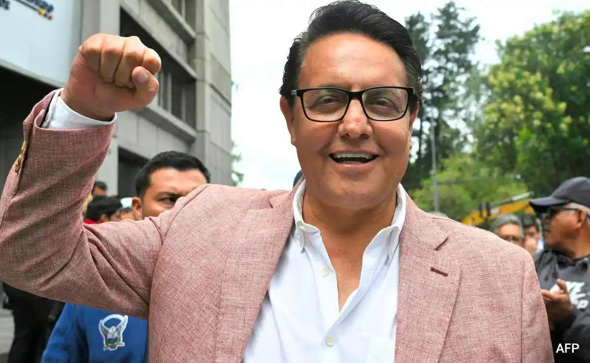 Ucciso a colpi di pistola Fernando Villavicencio, il candidato alle elezioni presidenziali in Ecuador