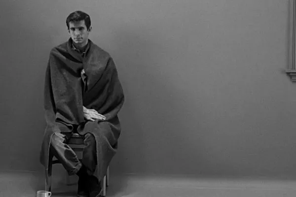 Il cinema di Hitchcock: la forma rappresentata della psicoanalisi La psicoanalisi di Psyco (Alfred Hitchcock, 1960) - Photo Credits ondacinema.it