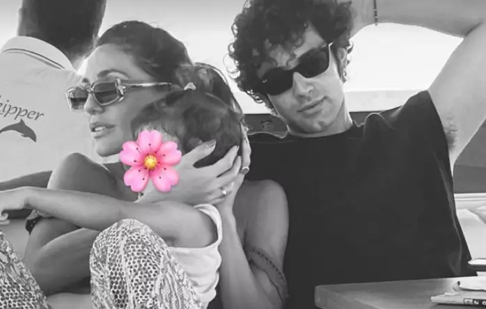 Elena D'Amario e Massimiliano Caiazzo la prima foto di coppia