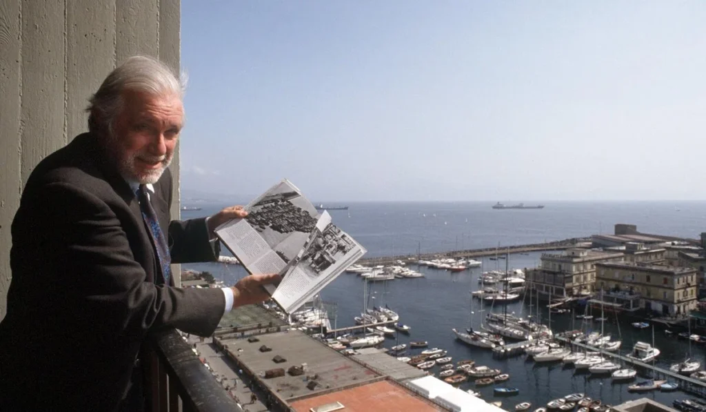 Luciano De Crescenzo, foto da Tgcom 24