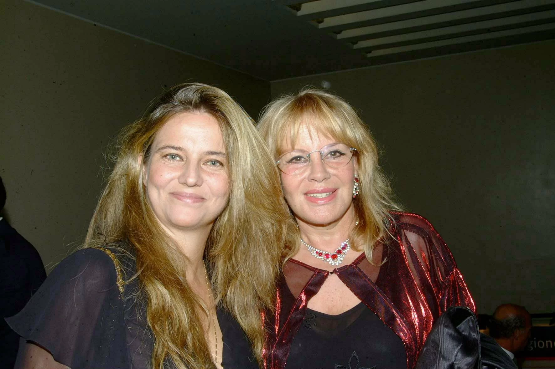 Chi sono Antonella e Stella Interlenghi, le figlie di Antonella Lualdi Antonella Luardi e la figlia © il corriere della città