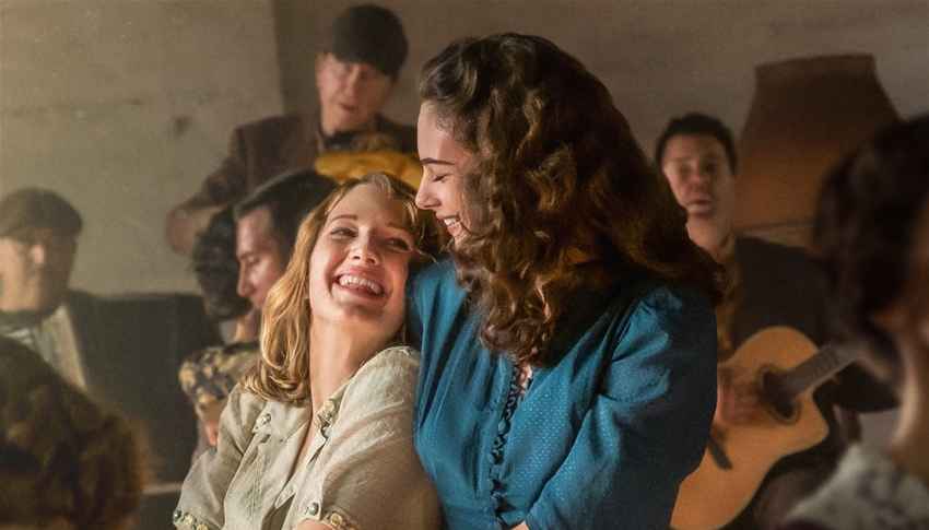 ”La bella estate”, arriva il trailer del film ispirato al romanzo di Cesare Pavese: al cinema dal 24 agosto