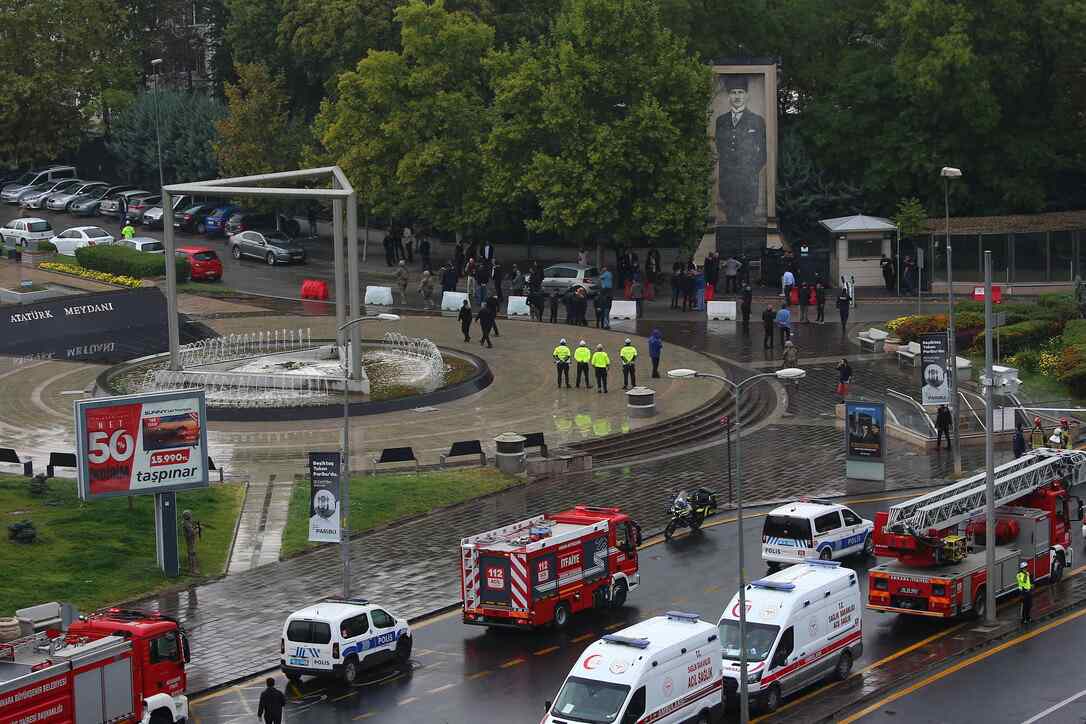 Attacco terroristico ad Ankara, morto kamikaze