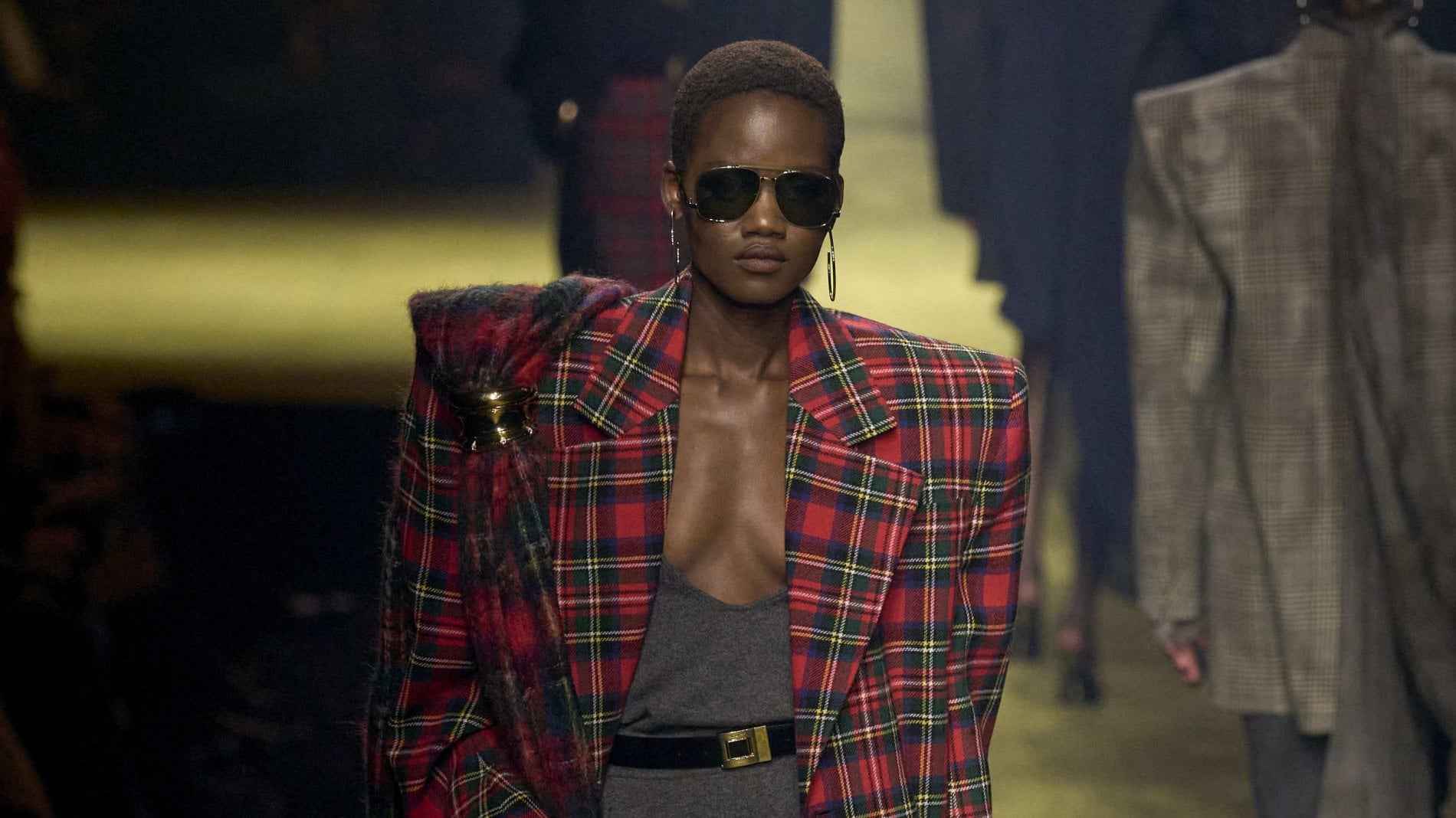 Il cappotto stampato fantasia è la nuova tendenza di questo autunno inverno 2023
