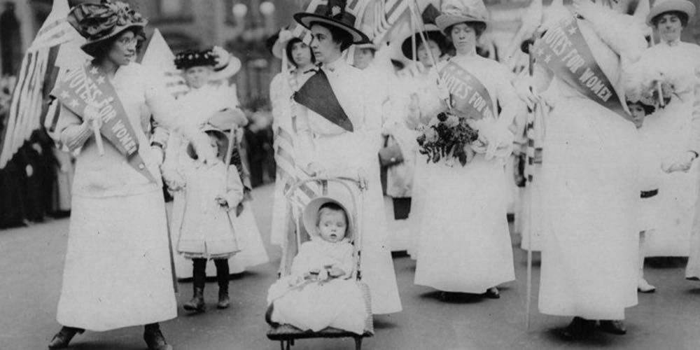 Il 21 ottobre 1945 le donne votano per la prima volta in Francia Donne votano per la prima volta in Francia photo credits wikipedia