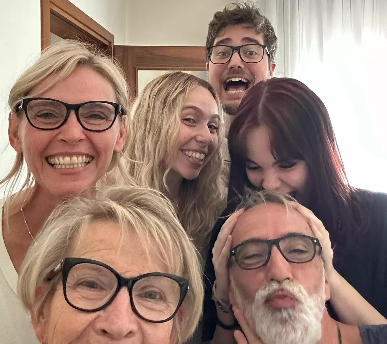 Jalisse, le figlie Aurora e Angelica: “Ci hanno sempre incoraggiate a seguire i nostri obiettivi” Balisse chi sono le figlie