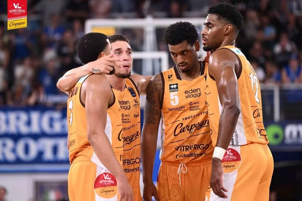 Lega Basket A, verdetti quasi ufficiali: decise le 8 dei playoff e Brindisi saluta la categoria