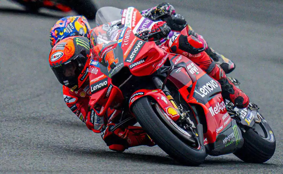 MotoGP | Francesco Bagnaia, vittoria e vetta (molto) vicina