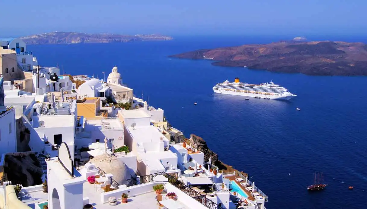 L’Incanto di una Crociera nelle Isole della Grecia