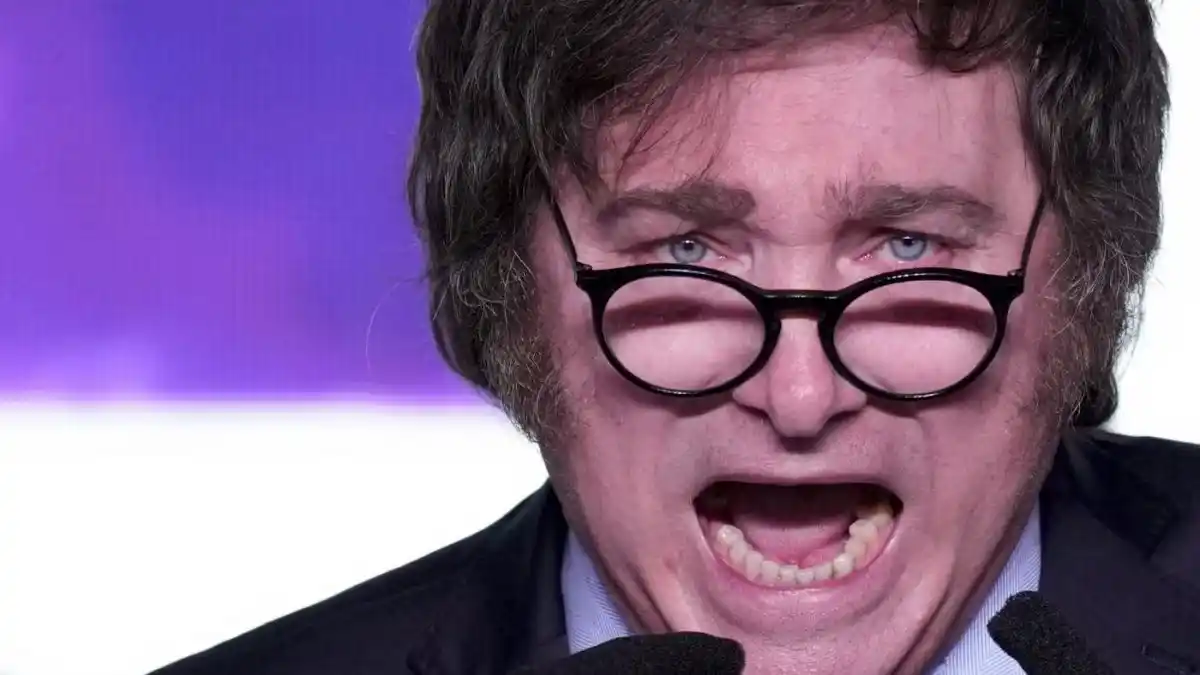 Una nuova era per l’Argentina, l’anarco-capitalista Javier Milei eletto presidente