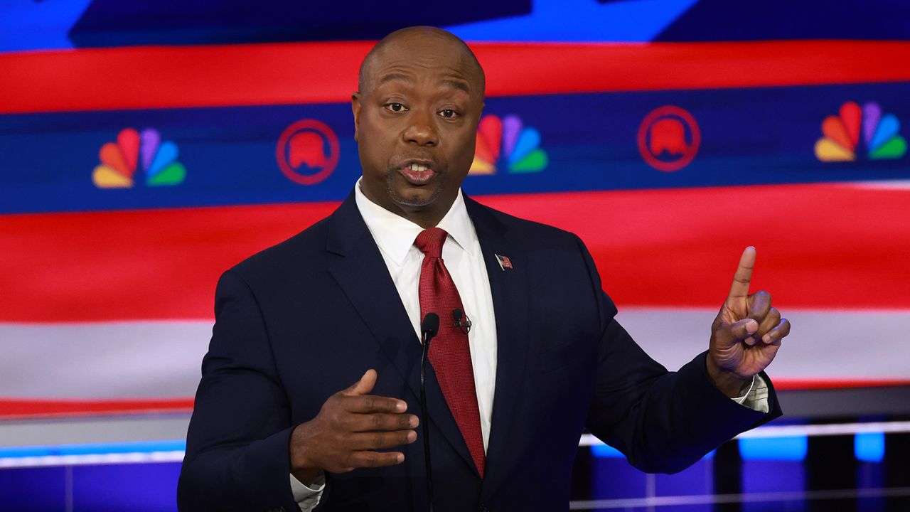 Tim Scott sospende la campagna presidenziale