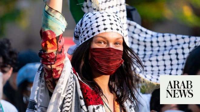 Bella Hadid supporta la Palestina