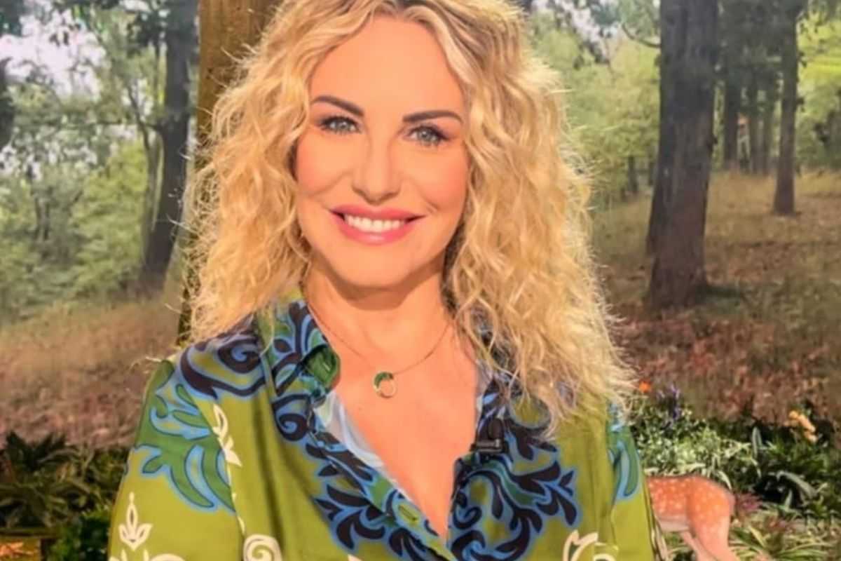 Antonella Clerici, polemica con Mediaset, Gerry Scotti e Paolo Bonolis: ”Sono contenta, come sempre, di fare da apripista a questo genere di trasmissioni” Antonella Clerici