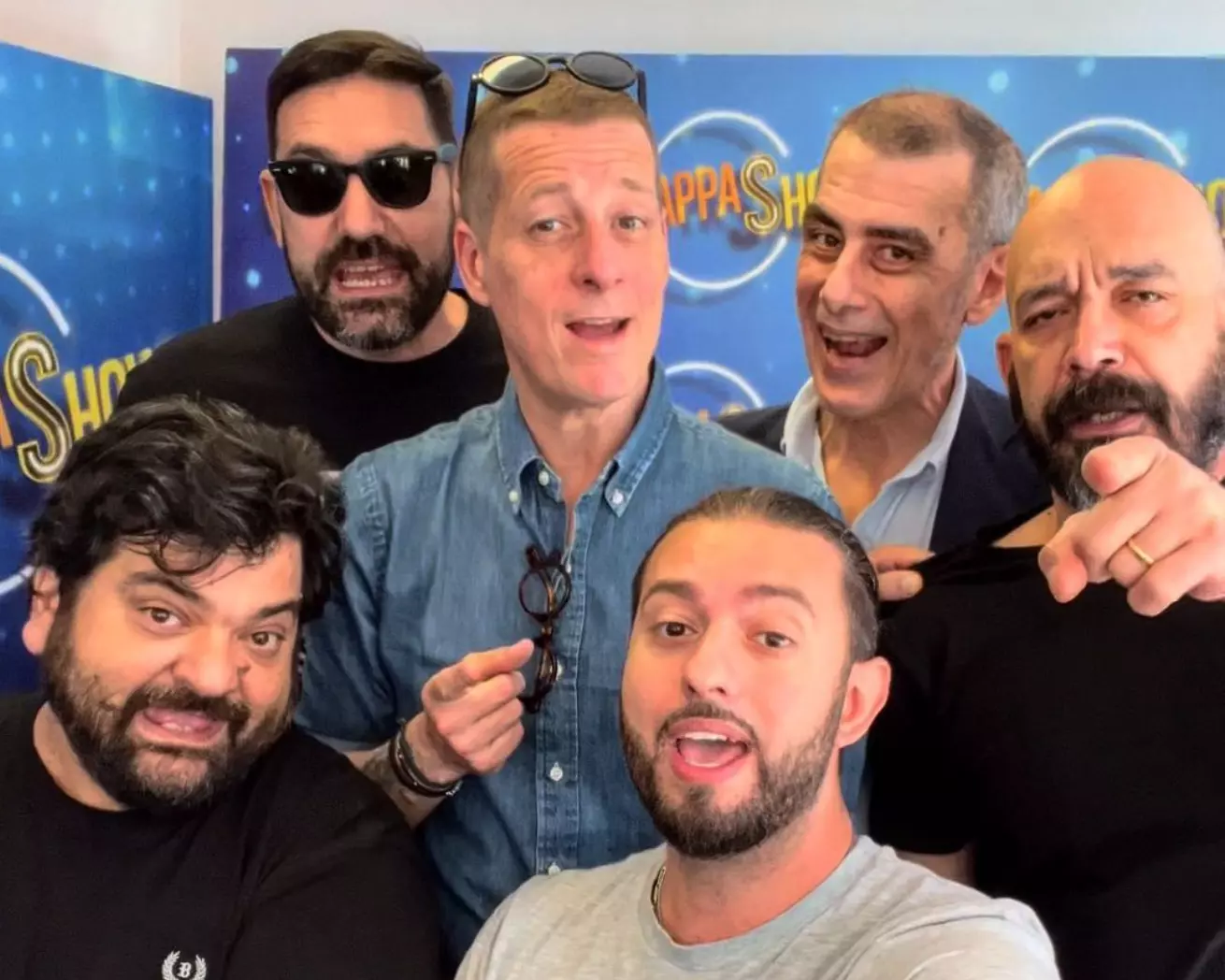 Neri per caso, ecco l’origine del nome del gruppo Neri per caso, le origini del nome della band
