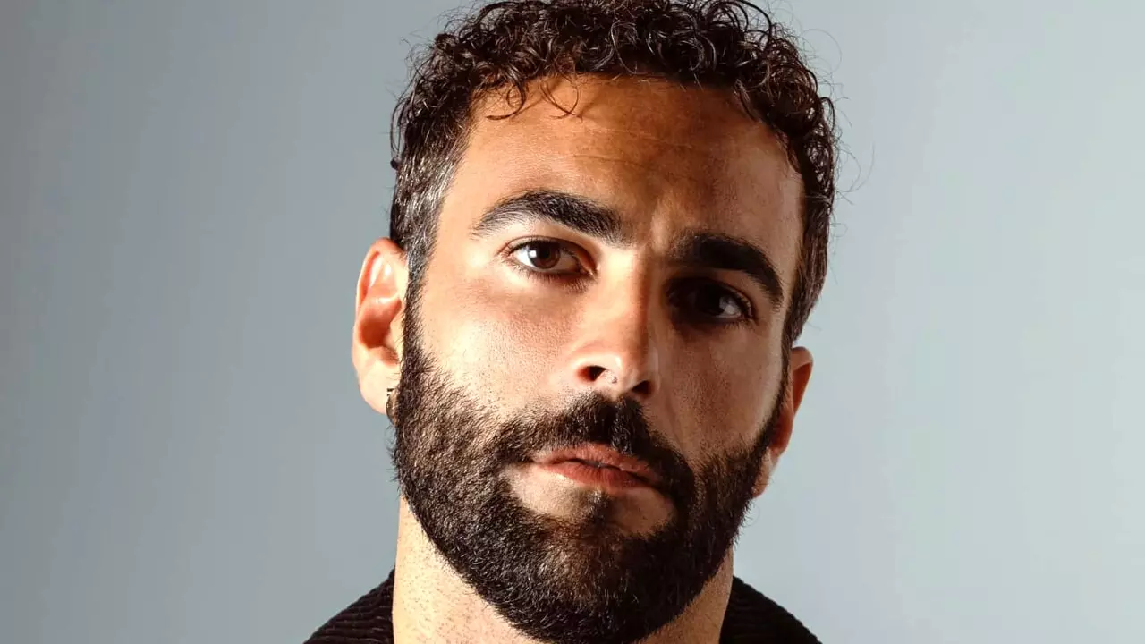 Amadeus: “Marco Mengoni sarà il super ospite e co-conduttore della prima serata di Sanremo 2024”
