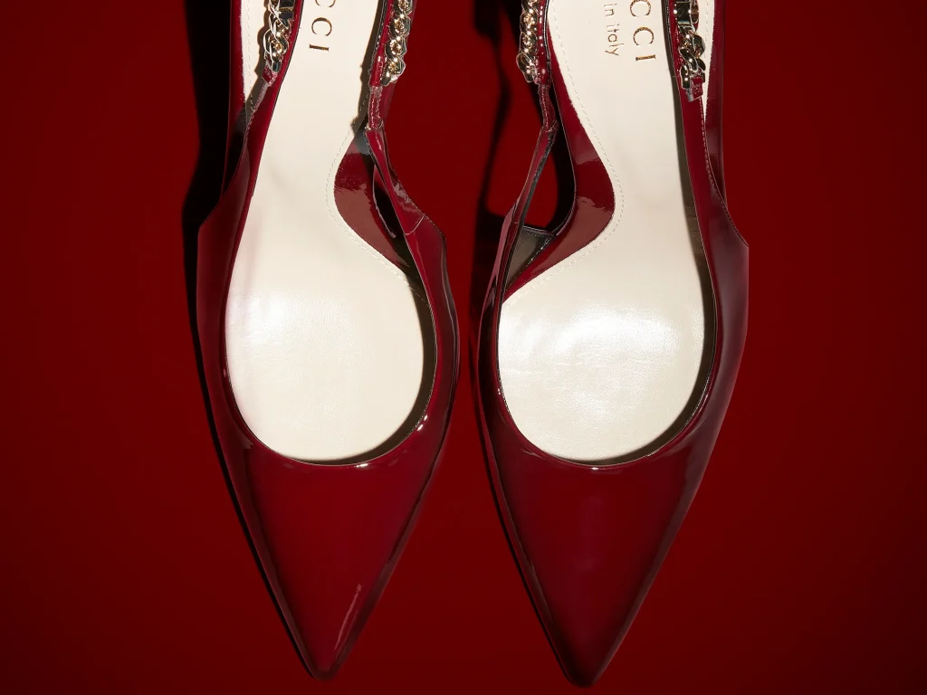 Modello Gucci Signoria in Rosso Ancora - Photo Credits vanityfair.it