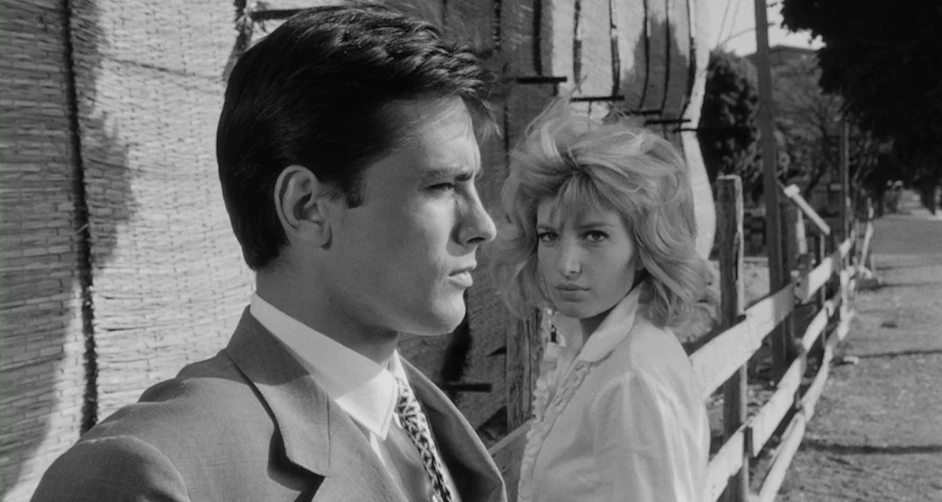 Monica Vitti, la musa assente di Antonioni: la trilogia dell’incomunicabilità Monica Vitti in L'eclisse (1962, Michelangelo Antonioni) - Photo Credits thevision.com