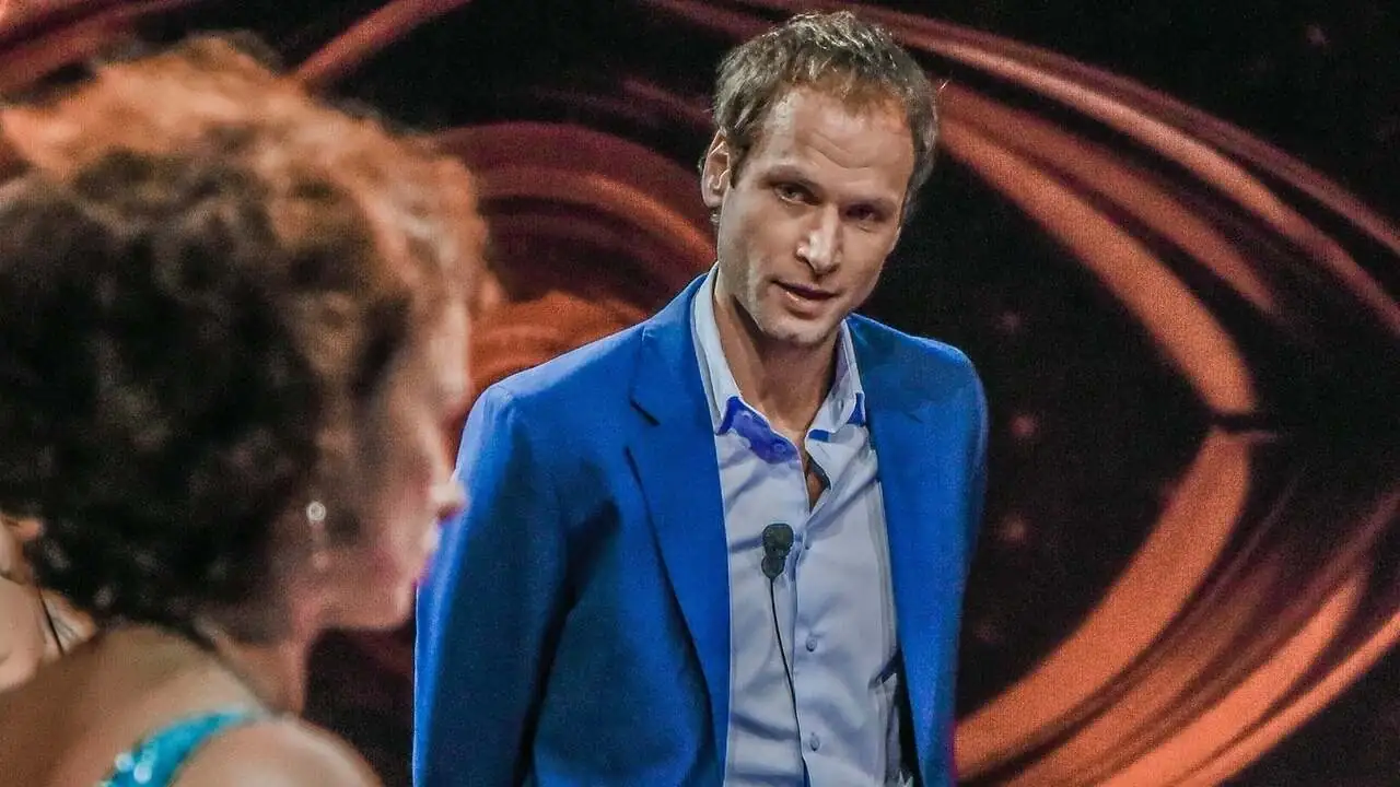Sciopero della fame al Grande Fratello, ecco perché e cosa sta succedendo