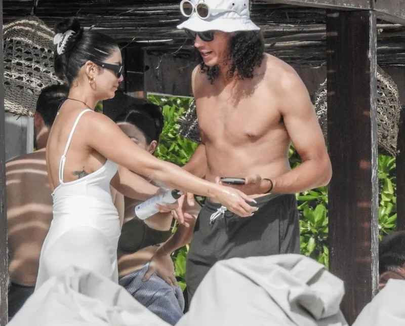 Vanessa Hudgens sposata