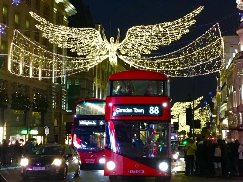 Dicembre in Europa: 5 capitali per un Natale con la valigia dicembre Europa