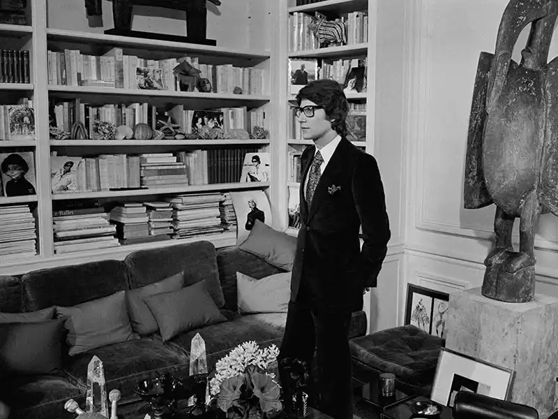 Yves Saint Laurent investe ancora in Italia: inaugurata una nuova pelletteria a Scandicci. L’investimento da 30 milioni Yves Saint Laurent Scandicci © Christie's