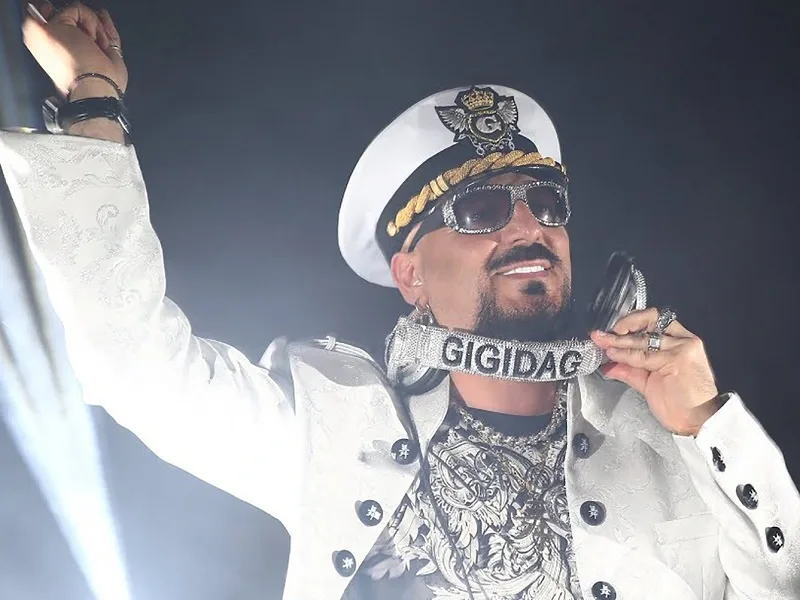 Gigi D’Agostino aggiorna i fan: “Sto meglio, vado avanti” gigi d'agostino © corriere nazionale