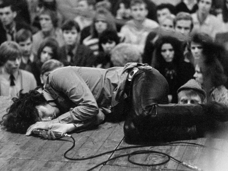 Jim Morrison, le poesie - Photo Credits artshapes.it