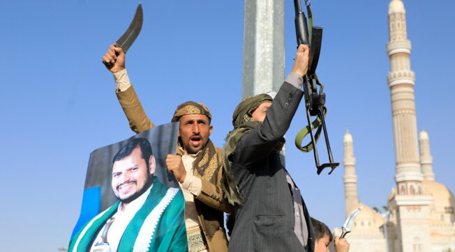 Cosa lega gli Houthi in Yemen, il commercio europeo e gli attacchi di Israele?