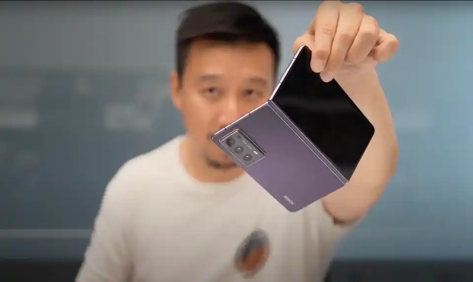 Honor Magic V2, recensione del pieghevole più sottile al mondo