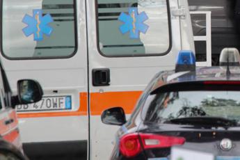 Infortunio sul lavoro a Bareggio, operaio precipita e muore in un capannone