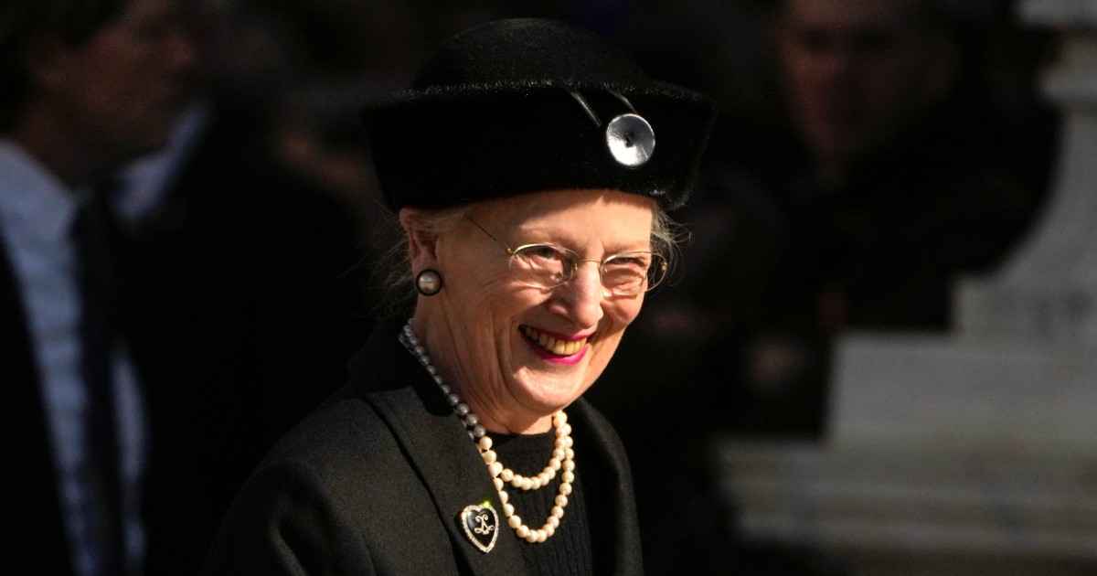 Sorpresa di fine anno dalla regina della Danimarca: “Abdico a favore di mio figlio”