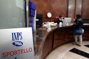 Oltre 563mila domande per assegno inclusione, in arrivo primi pagamenti