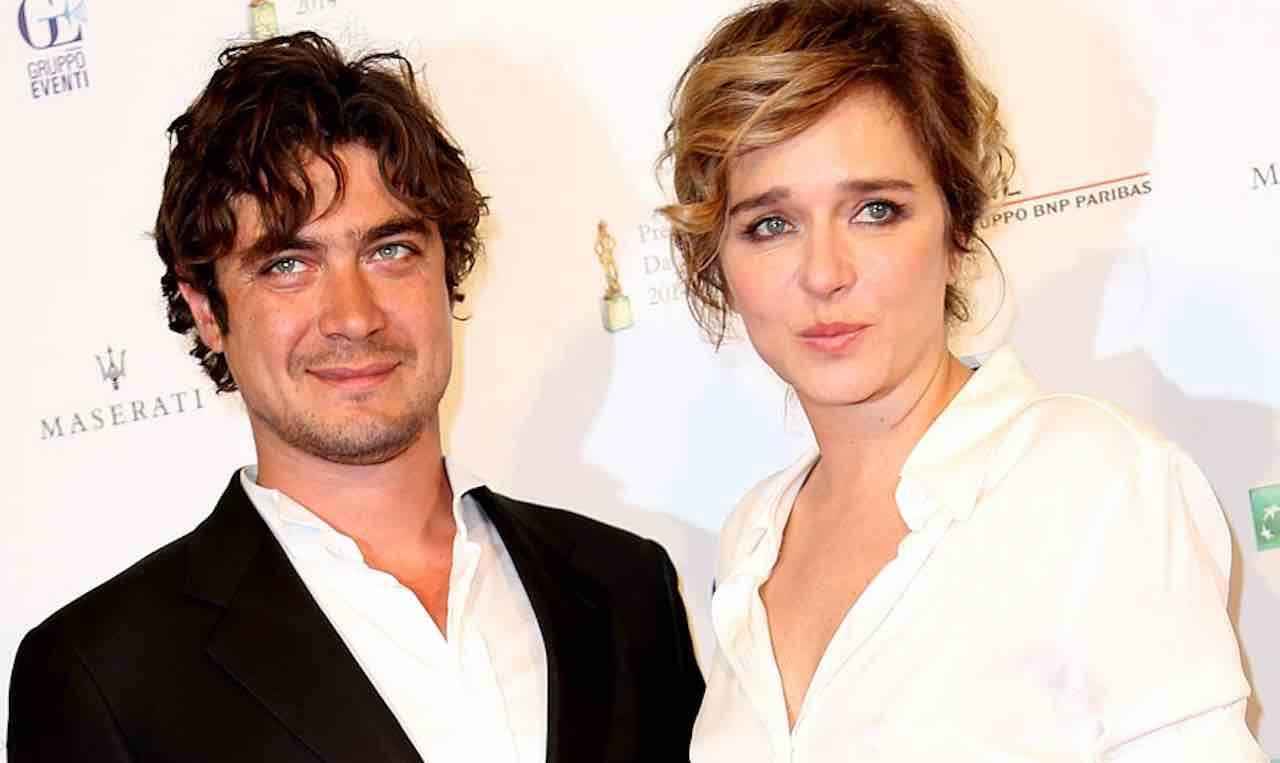 Valeria Golino sull’ex Riccardo Scamarcio: “Ci evitiamo, ma dopo di lui vedo l’amore diversamente”