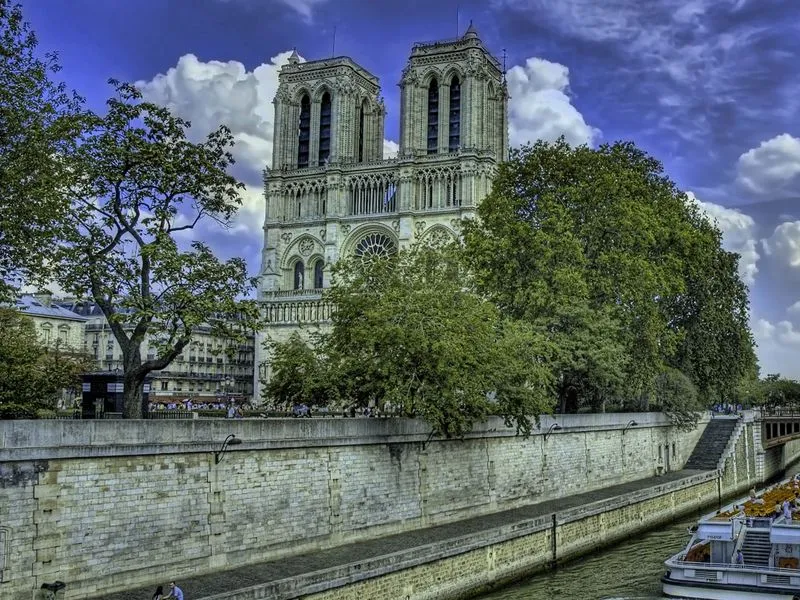 notre dame © wallpaperscraft