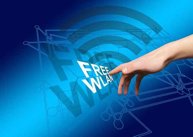 Come la VPN gratis protegge i dati degli utenti sulle reti Wi-Fi pubbliche