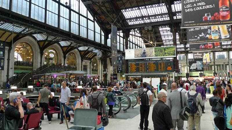 Attacco alla stazione Gare de Lyon di Parigi: l’assalitore è un immigrato del Mali con permesso italiano