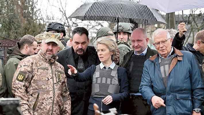 Ucraina, von der Leyen: “Aiuti Ue da marzo, con Kiev per tutto il tempo necessario”